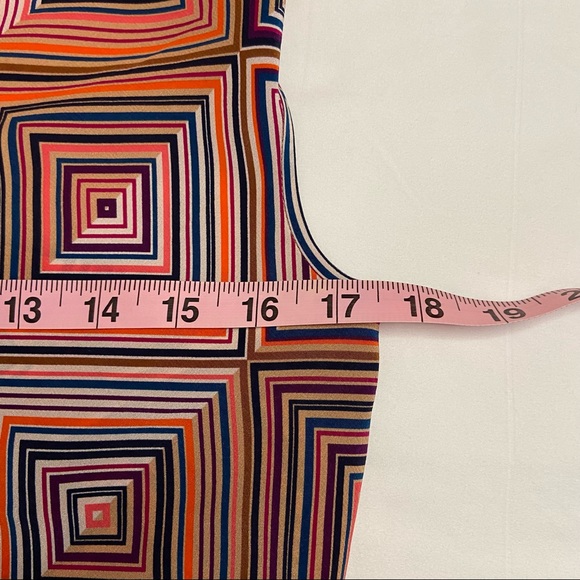 Trina Turk Geometric Print Silk Sleeveless Top - Picture 11 of 12